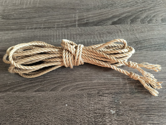 Premium Jute Bondage Rope - Knotted Ends